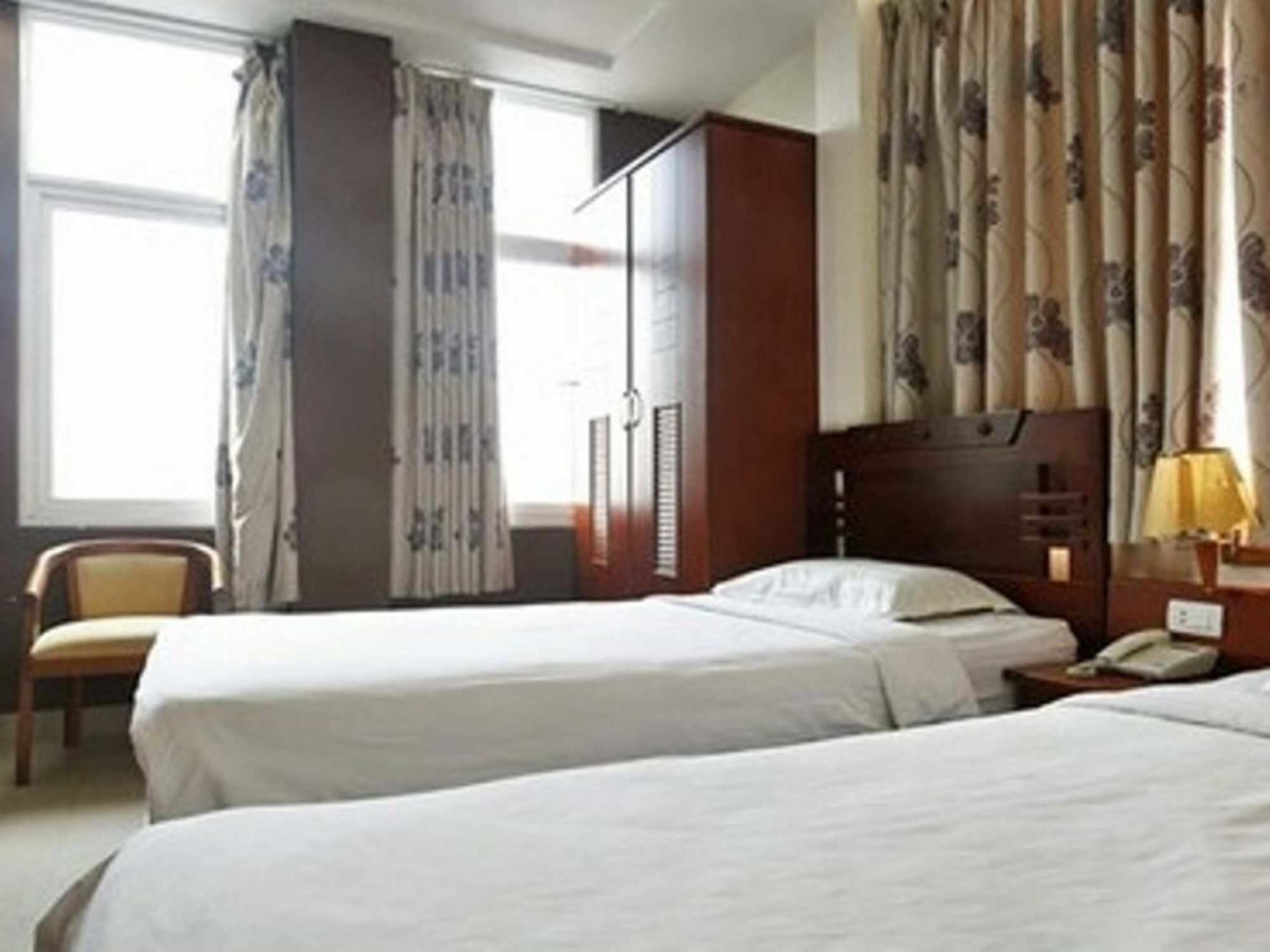 An Binh 2 Hotel Thành Pho Ho Chí Minh Esterno foto